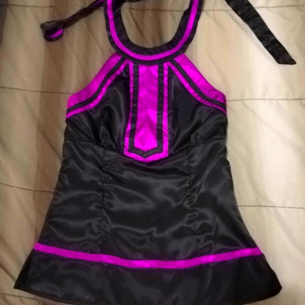 NWOT Rampage silky halter top